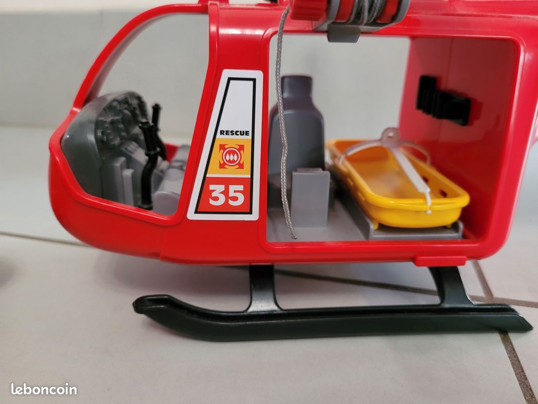 Playmobil City Action 4428 pas cher, Sauveteurs / hélicoptère / bateau