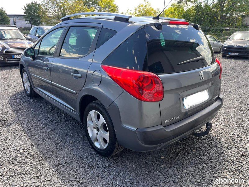Peugeot 207 SW OUTDOOR 1.6 HDI 90cv , TOIT PANO CLIM AUTO REGULATEUR (image 3)