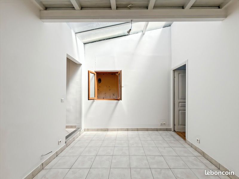 Appartement 2 pièces 41 m² · à Montfort-l'Amaury · 41 m² · 222 000 €