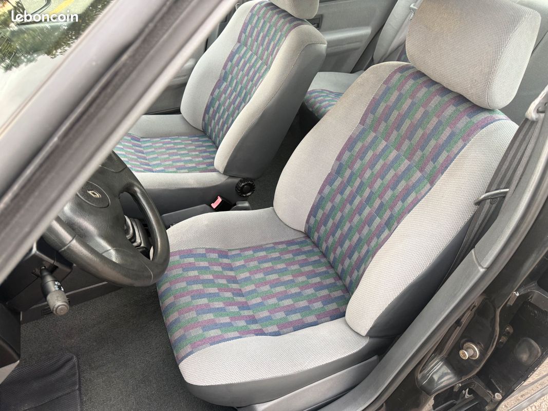 Renault 19 chamade 1.4 essence (image 8)