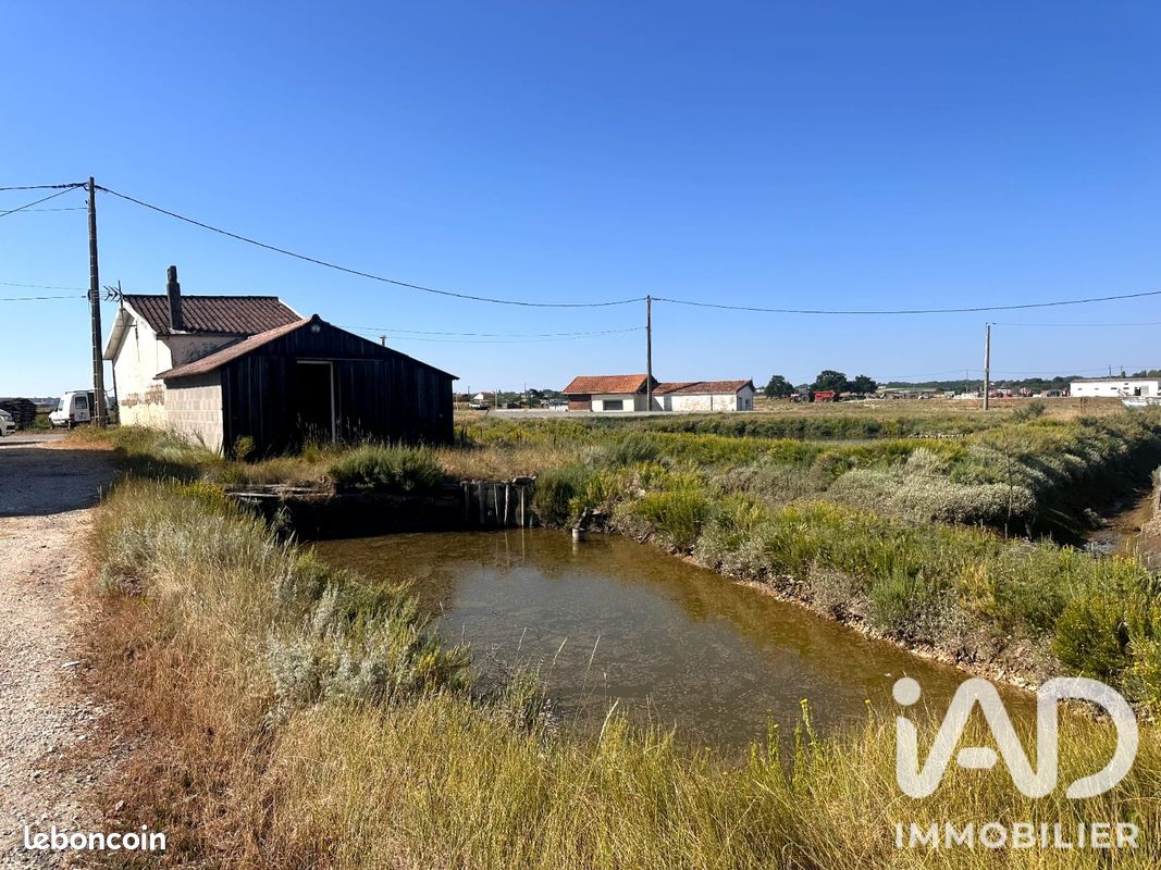 Maison 2 pièces 100 m² · à Arvert · 100 m² · 70 000 €