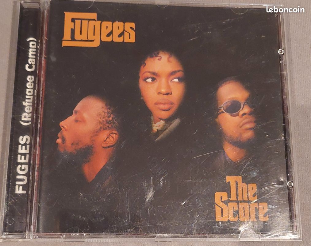 Cd Fugees the score (image 1)