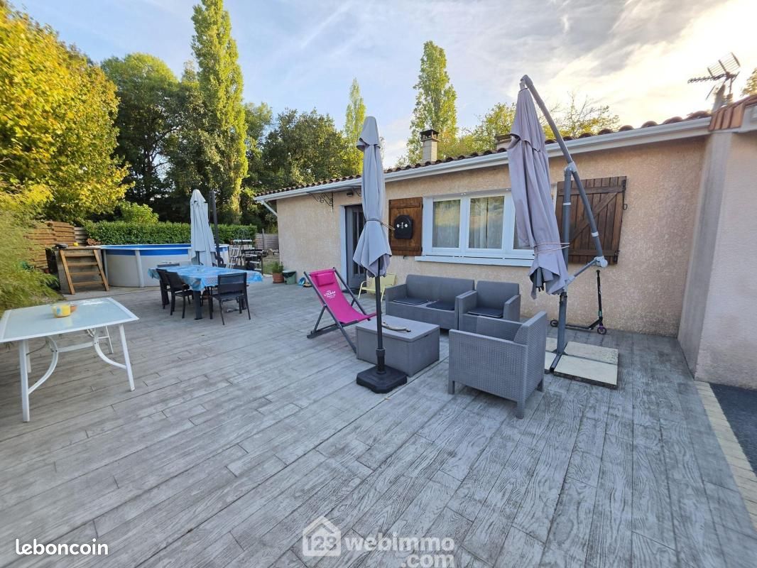 Maison 3 pièces 88 m² · au Pian-Médoc · 88 m² · 296 500 €