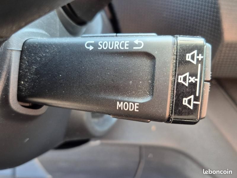 Renault Trafic Fg L1H1 3T 2.0 Blue dCi 130ch Confort (image 20)