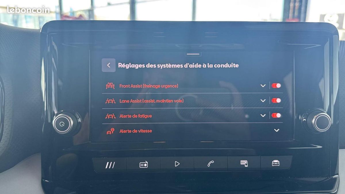 Seat Ibiza 1.0 TSI 95 ch S/S BVM5 Copa (image 11)