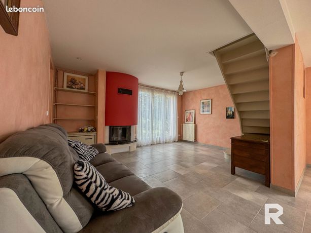 Maison 6 pièces 105 m²