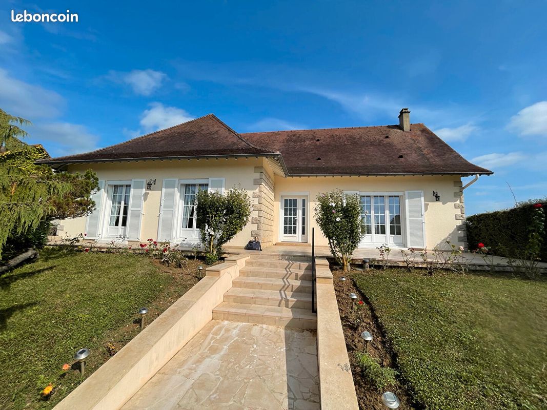 Maison 5 pièces 113 m² · à Perrigny · 113 m² · 215 455 €