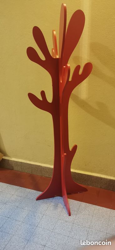Portemanteau arbre rouge (image 1)