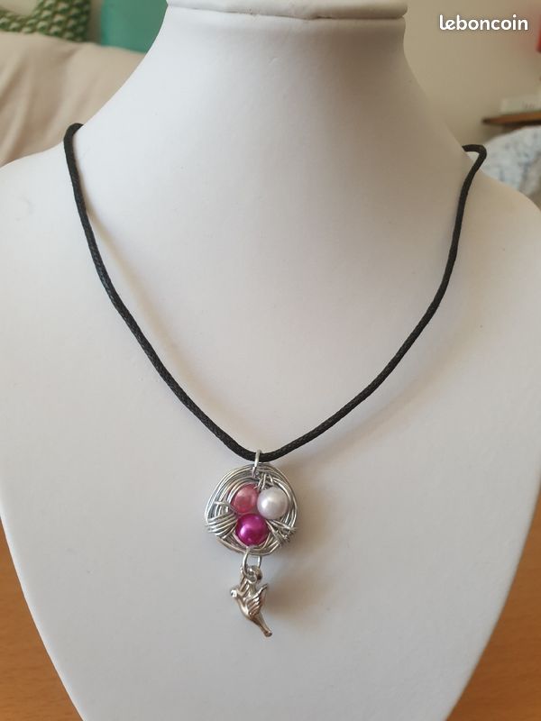 Collier nid d'oiseau (image 1)