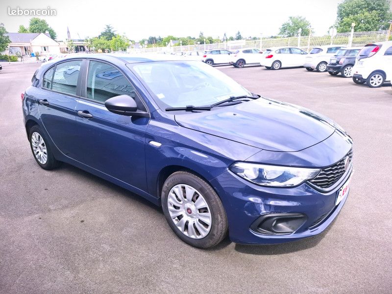 Fiat TIPO 1.3 MULTIJET 95CH EASY S/S 5P (image 2)