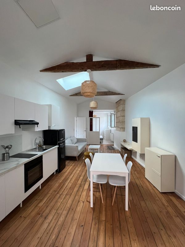 Appartement 1 pièce 42 m² · à Bordeaux · 42 m² · 950 €