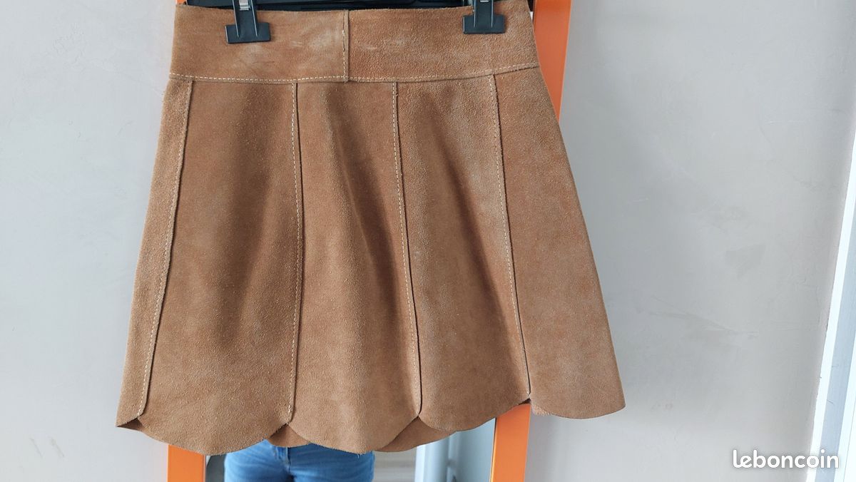 Tailleur (image 2)