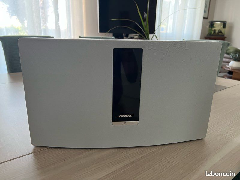 Enceinte Bluetooth BOSE SoundTouch 30 - Excellent état (image 3)