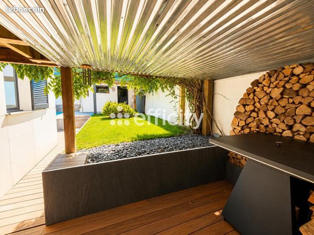 Maison 5 pièces 160 m² — 16