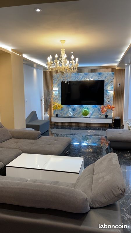 Maison 14 pièces 306 m² · à Blénod-lès-Pont-À-Mousson · 306 m² · 209 900 €