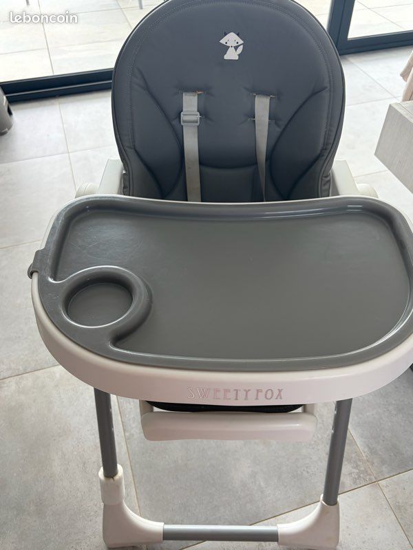 Chaise haute (image 2)