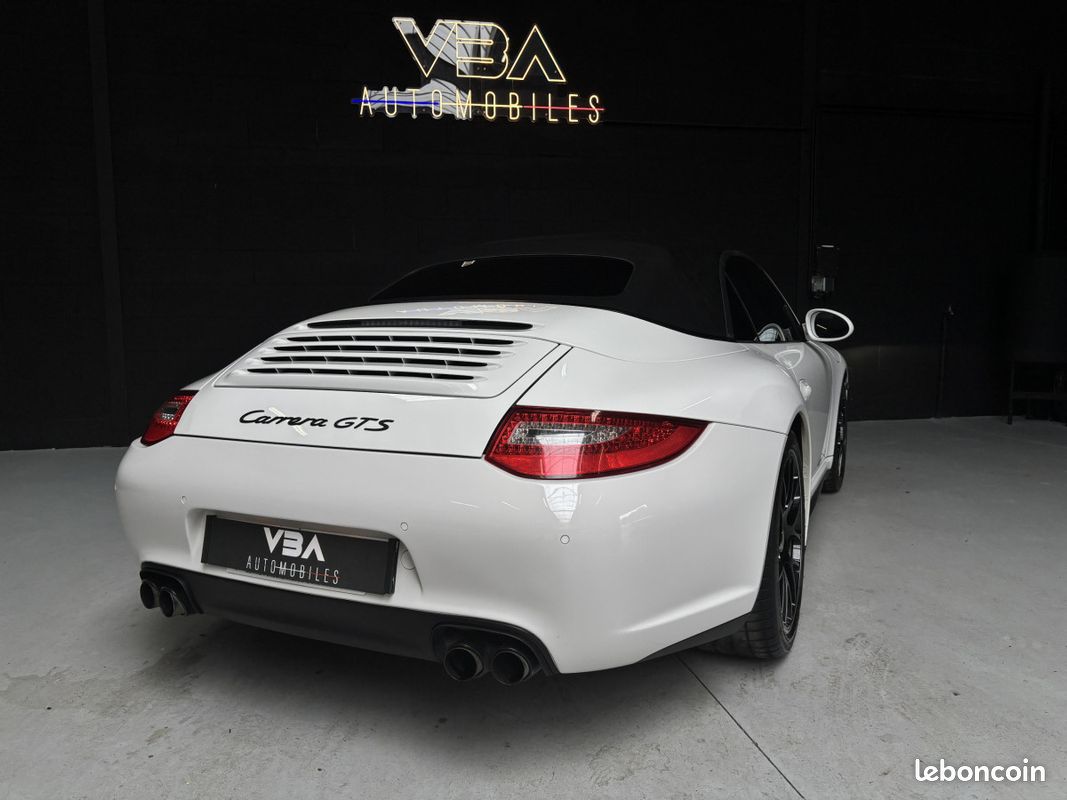 Porsche 911 (6) Carrera GTS Cabriolet (image 33)