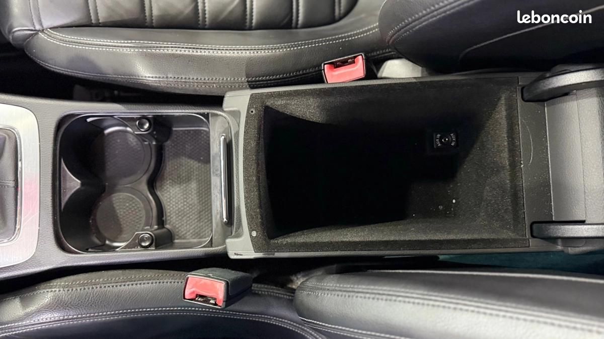 Volkswagen Passat C.CONFOR Basis / GPS RADARS AV AR SIEGES ELECTRIQUES (image 29)