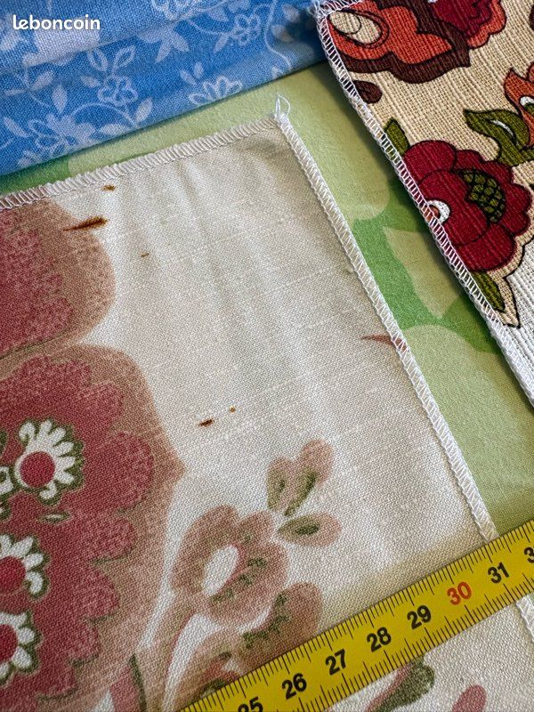 Lot unique de 48 coupons de tissus anciens années 70, 9 m² d'imprimés floraux (image 14)