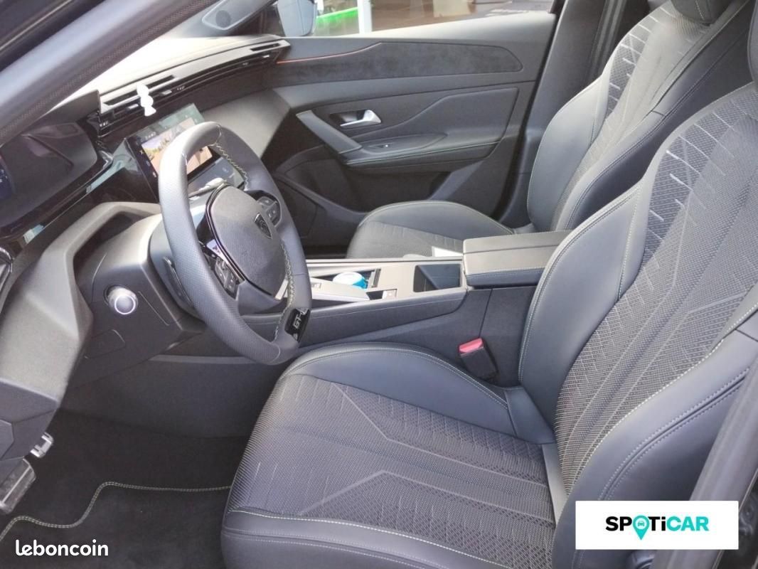 Peugeot 408 Hybrid 145 e-DCS6 GT (image 9)