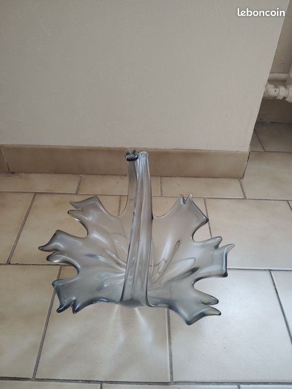 Vase (image 2)