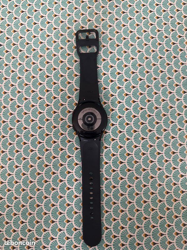 Samsung galaxy watch 4 (image 2)