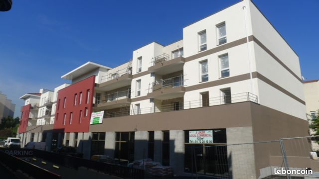 Appartement 3 pièces 64 m² · à Oullins-Pierre-Bénite · 64 m² · 976 €/mois
