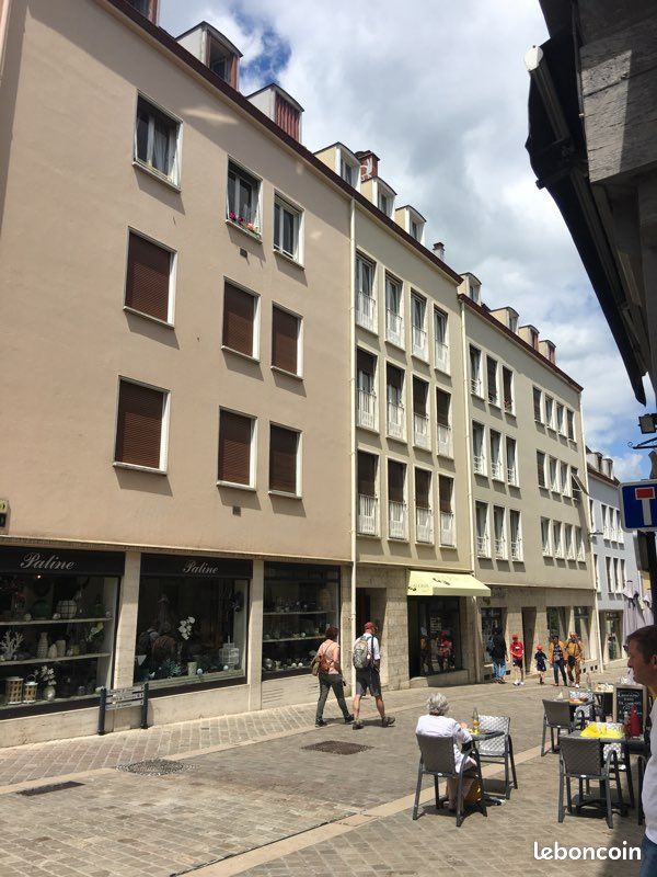 Appartement 4 pièces 113 m² · à Chartres · 113 m² · 1 300 €