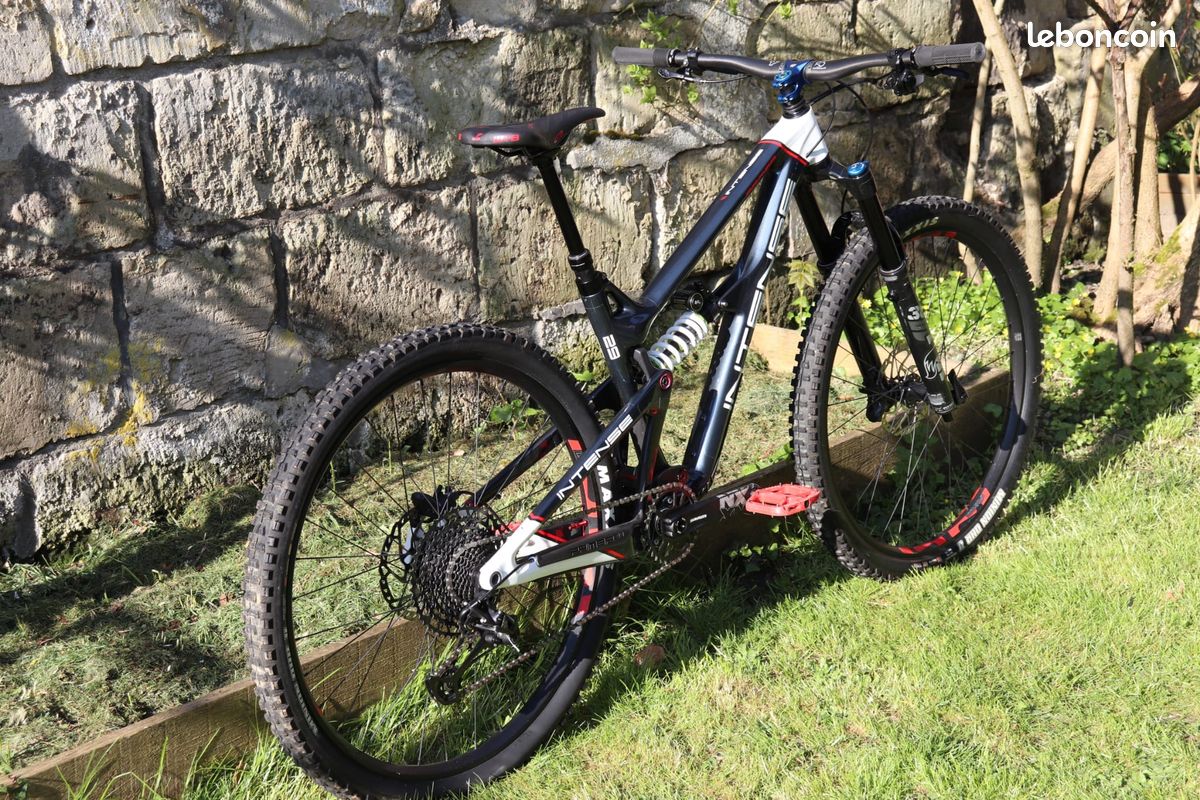 A VENDRE : Intense Primer Expert carbone 29 – État quasi-neuf (image 2)