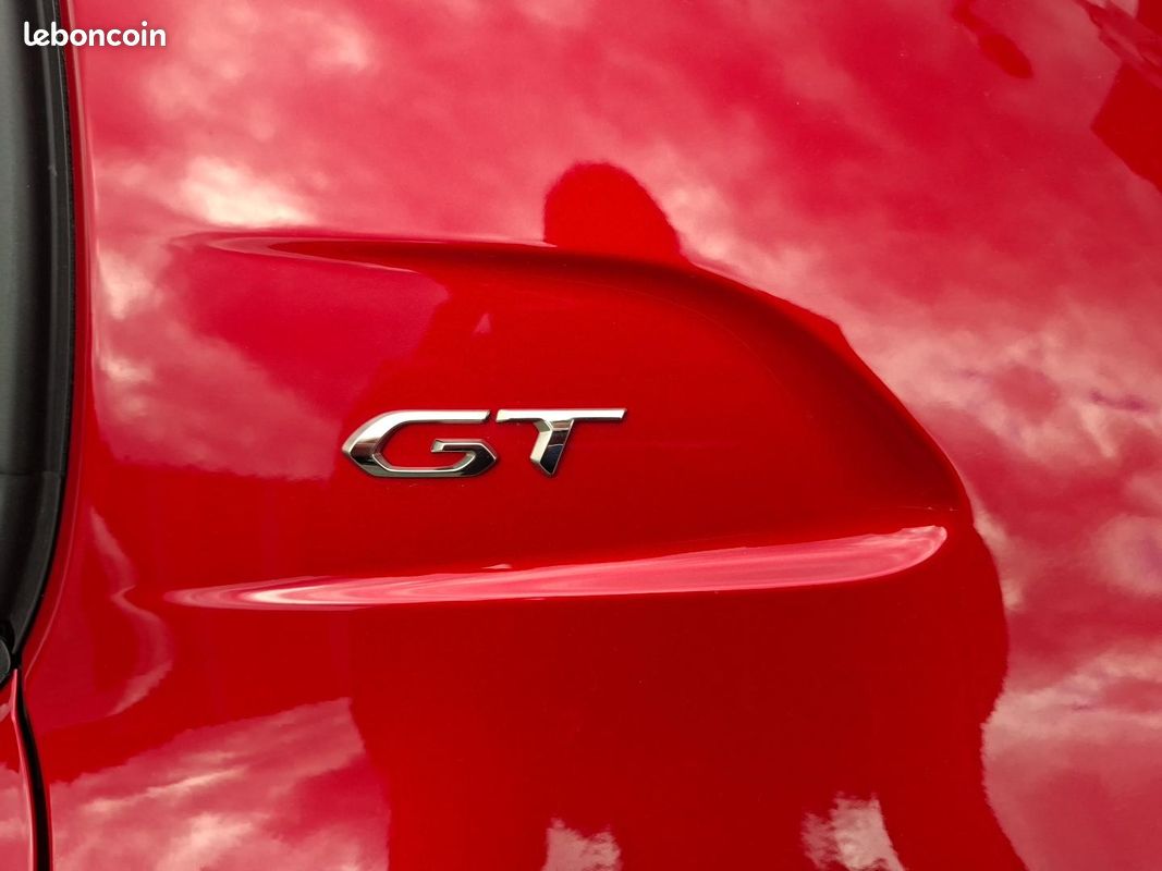 PEUGEOT 208 PureTech 130 S&S EAT8 GT (image 10)