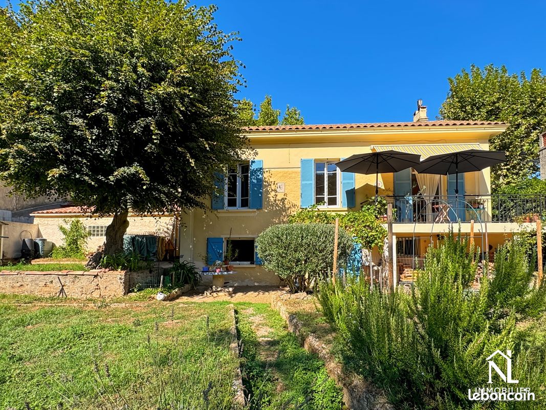 Maison 5 pièces 119 m² · à Collobrières · 119 m² · 429 000 €