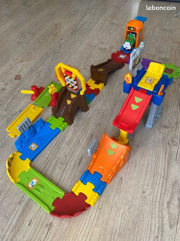 Tut tut bolides (image 2)