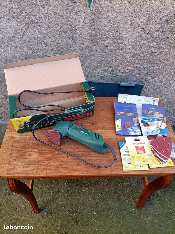 Ponceuse Bosch et accessoires (image 1)