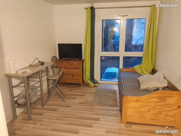 Appartement a louer saint-nazaire - 1 pièce(s) - 17 m2 - Surfyn