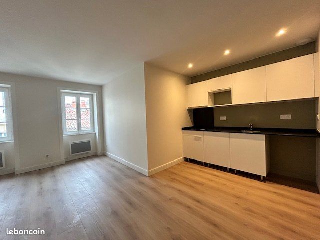 Appartement 3 pièces 57 m² · à Montpellier · 57 m² · 916 €