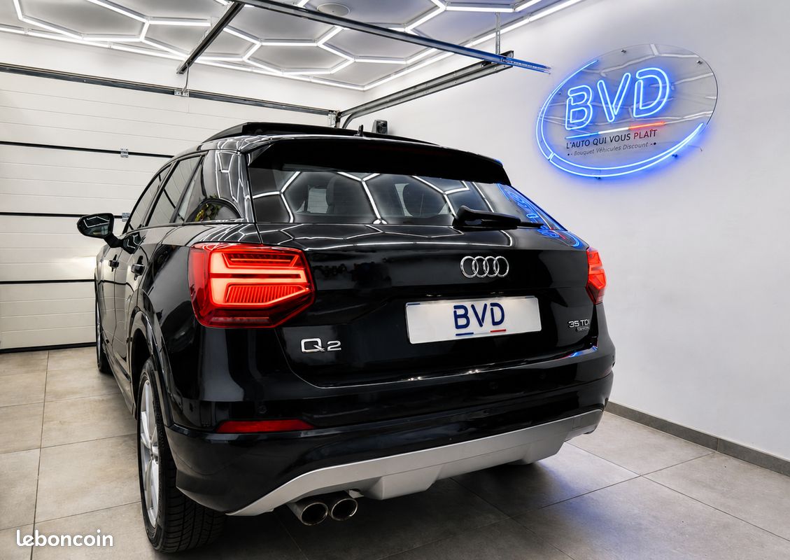 Audi Q2 35 TDI Quattro S Tronic 7 S line + toit ouvrant + sièges chauffants (image 2)