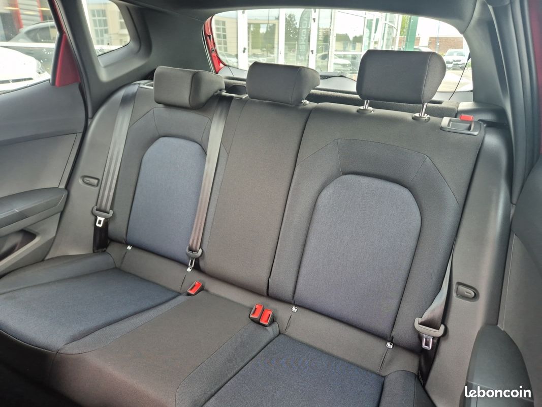 SEAT Arona 1.0 TSI 95 ch Start/Stop BVM5 FR (image 21)
