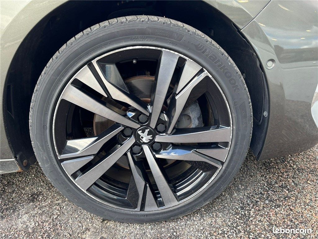 Peugeot 508 II SW PURETECH 225 CH S&S EAT8 GT (image 13)