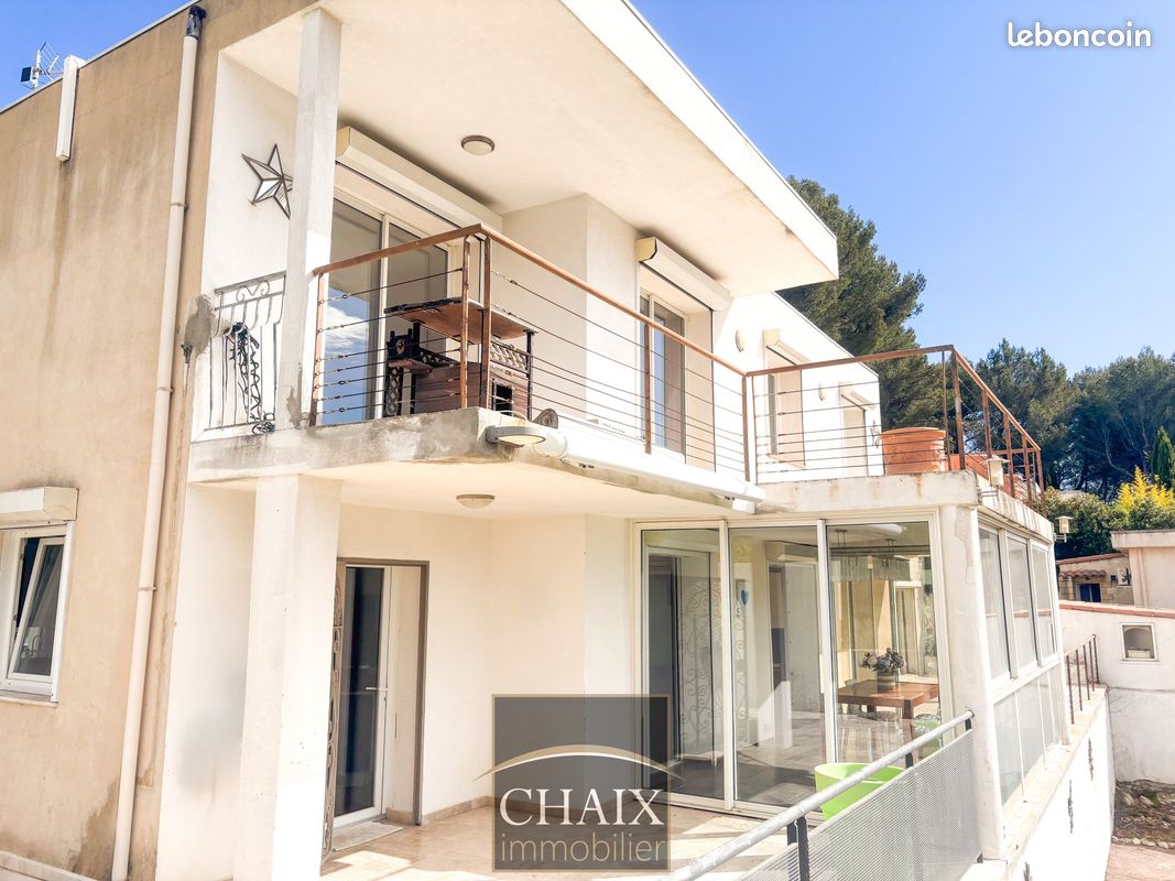 Maison 6 pièces 280 m² · à Carnoux-en-Provence · 280 m² · 770 000 €