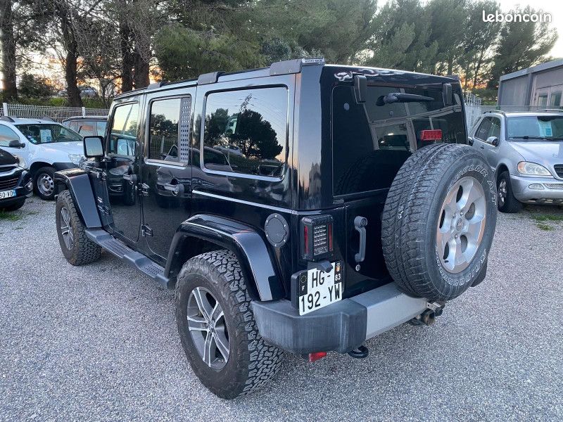 Jeep WRANGLER UNLIMITED 3.6 V6 284CH SAHARA BVA (image 2)