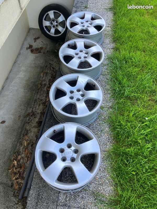 5 jantes AUDI A3 8L - 2001 (image 2)