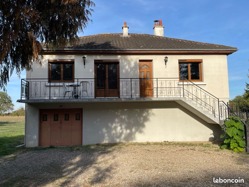 Maison 4 pièces 76 m² · à Chezal-Benoît · 76 m² · 119 000 €