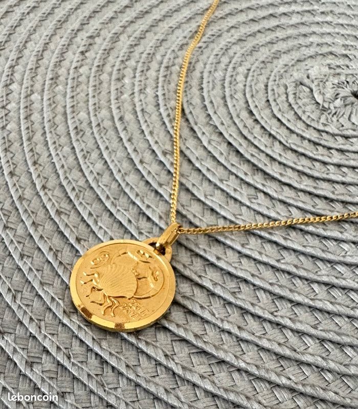 Pendentif - Signe Cancer Bijouterie Erik Roger à Coutances (50200