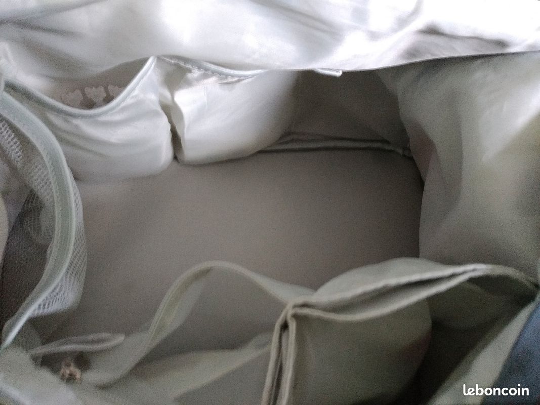 Sac à langer Babymoov nombreux rangements (image 2)