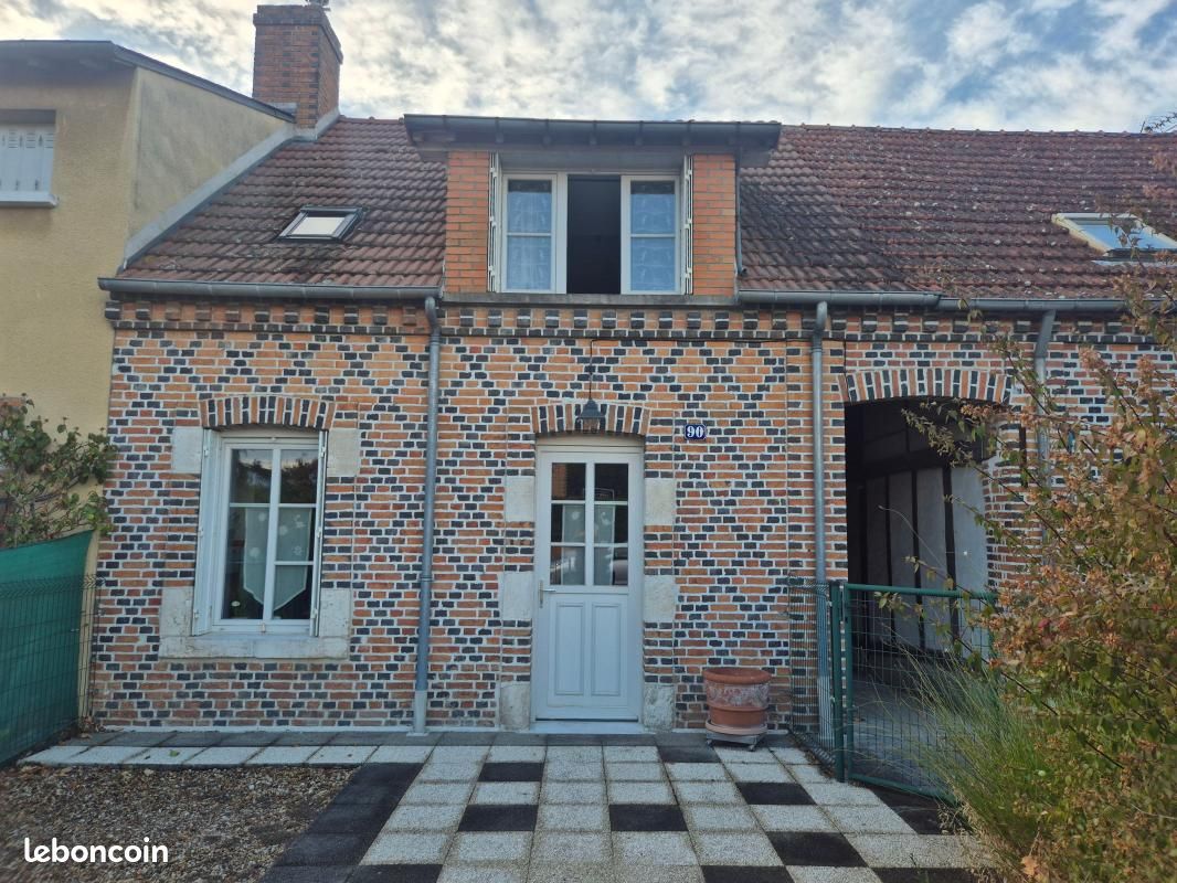 Maison 3 pièces 82 m² · à La Ferté-Saint-Aubin · 82 m² · 209 720 €