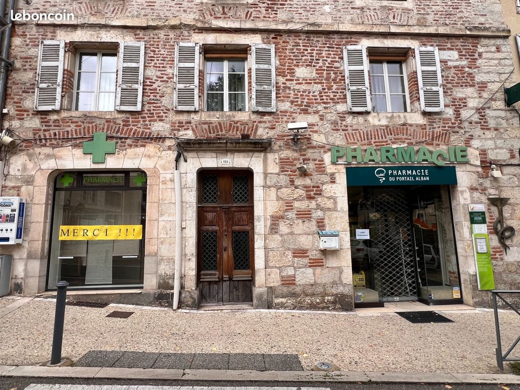 Local commercial 97 m² CAHORS (image 1)