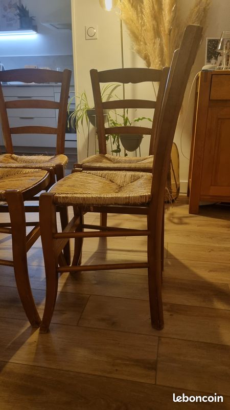 Lot 4 chaises (image 3)