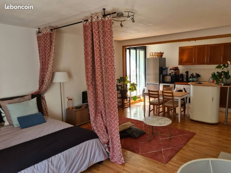 Appartement 2 pièces 56 m² · à Pessac · 56 m² · 900 €