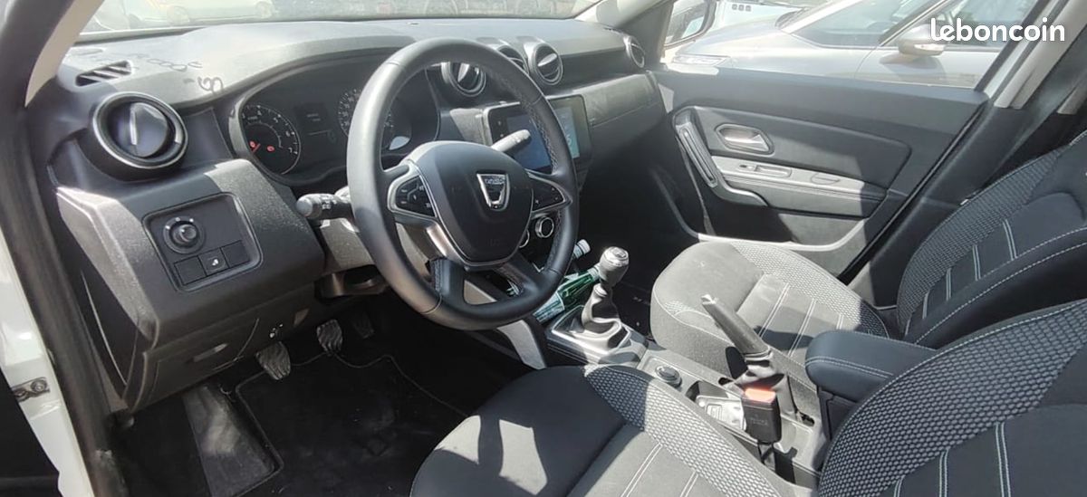 Dacia duster 2 phase 2 1.5 dci 116 cv 4x4 prestige (image 5)
