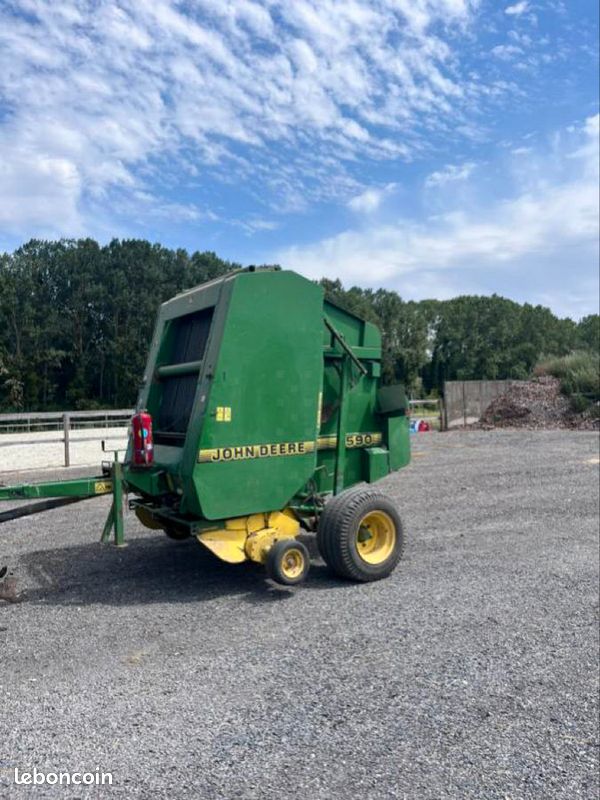 John Deere 590 (image 4)
